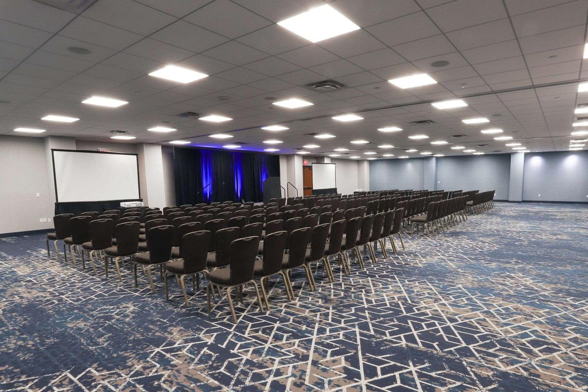 Radisson Plaza Hotel And Suites Kalamazoo Extérieur photo