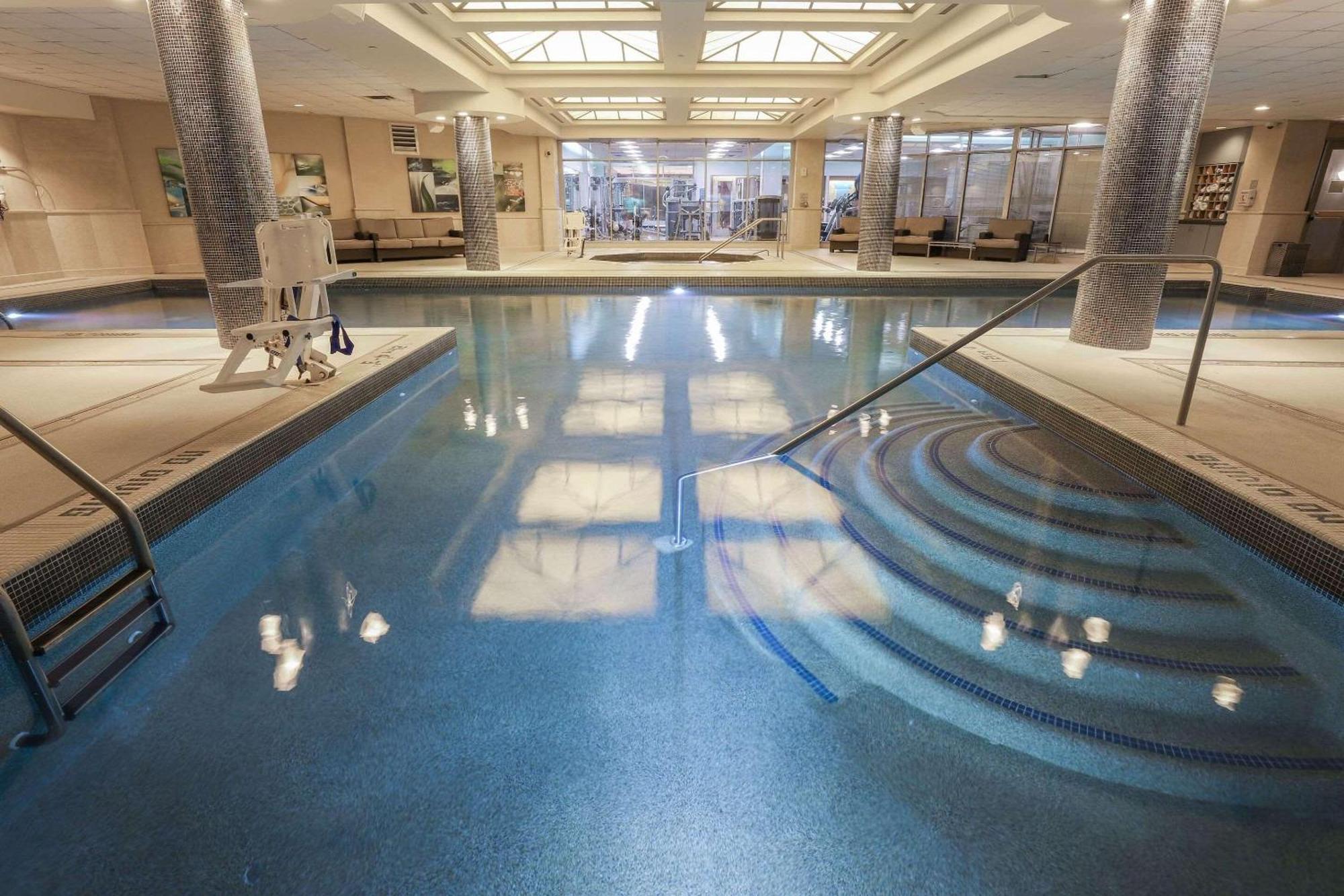 Radisson Plaza Hotel And Suites Kalamazoo Extérieur photo