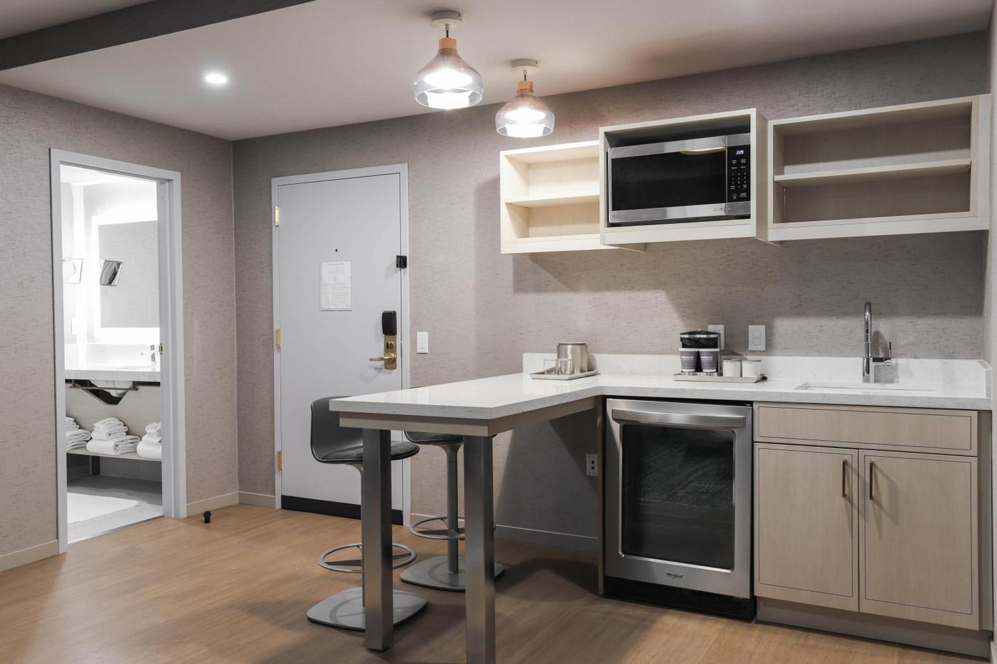 Radisson Plaza Hotel And Suites Kalamazoo Extérieur photo