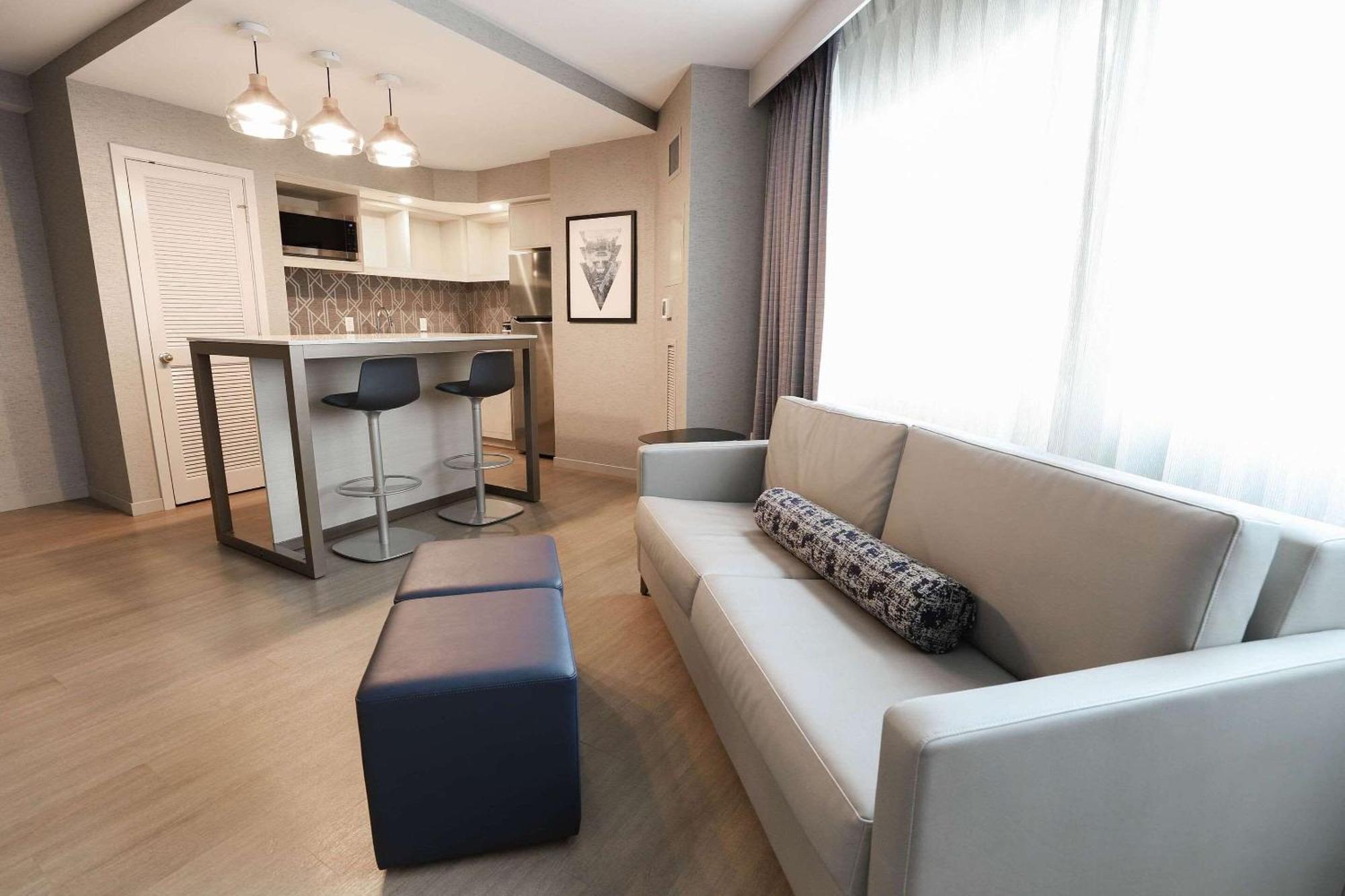 Radisson Plaza Hotel And Suites Kalamazoo Extérieur photo